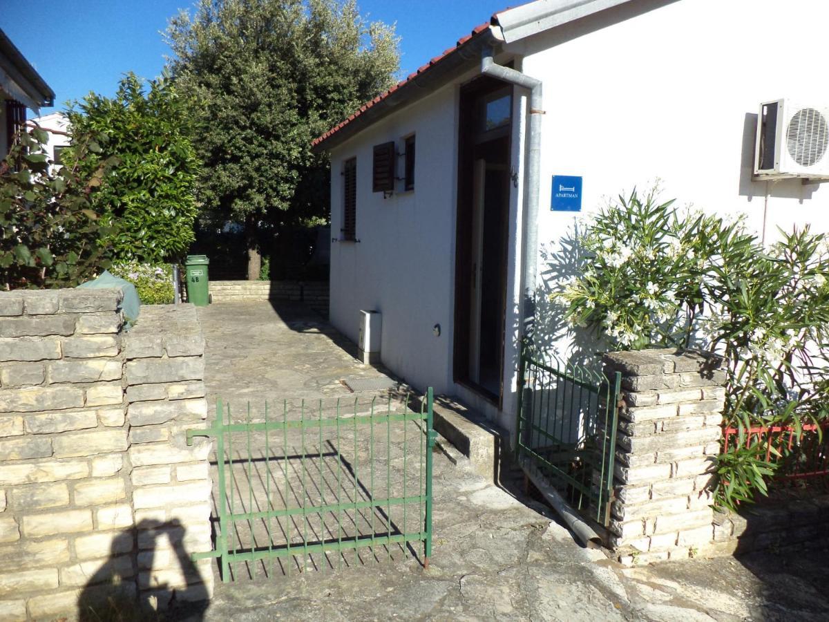 Apartment Blanka Petrcane Luaran gambar