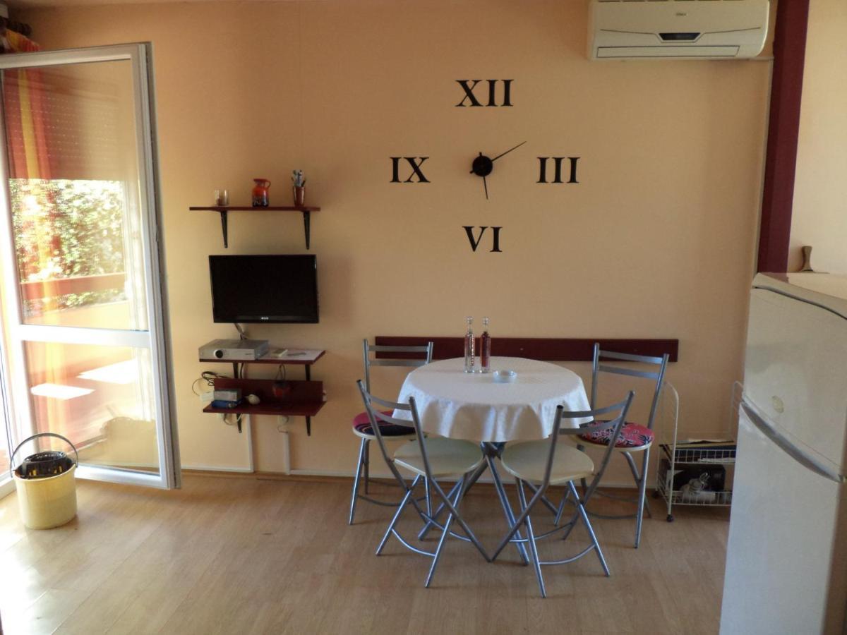 Apartment Blanka Petrcane Luaran gambar